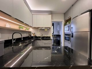 Apartamento a venda em itapema/meia praia, 2 suítes, 2 vagas de garagem, mobiliado.
