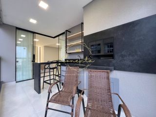 Apartamento a venda em itapema/meia praia, 2 suítes, 2 vagas de garagem, mobiliado.