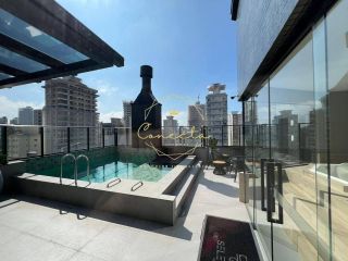 Apartamento a venda em itapema/meia praia, 2 suítes, 2 vagas de garagem, mobiliado.
