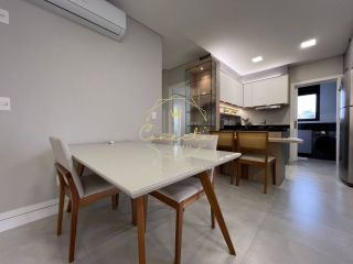 Apartamento a venda em itapema/meia praia, 2 suítes, 2 vagas de garagem, mobiliado.