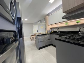 Apartamento a venda em itapema/meia praia, 2 suítes, 2 vagas de garagem, mobiliado.