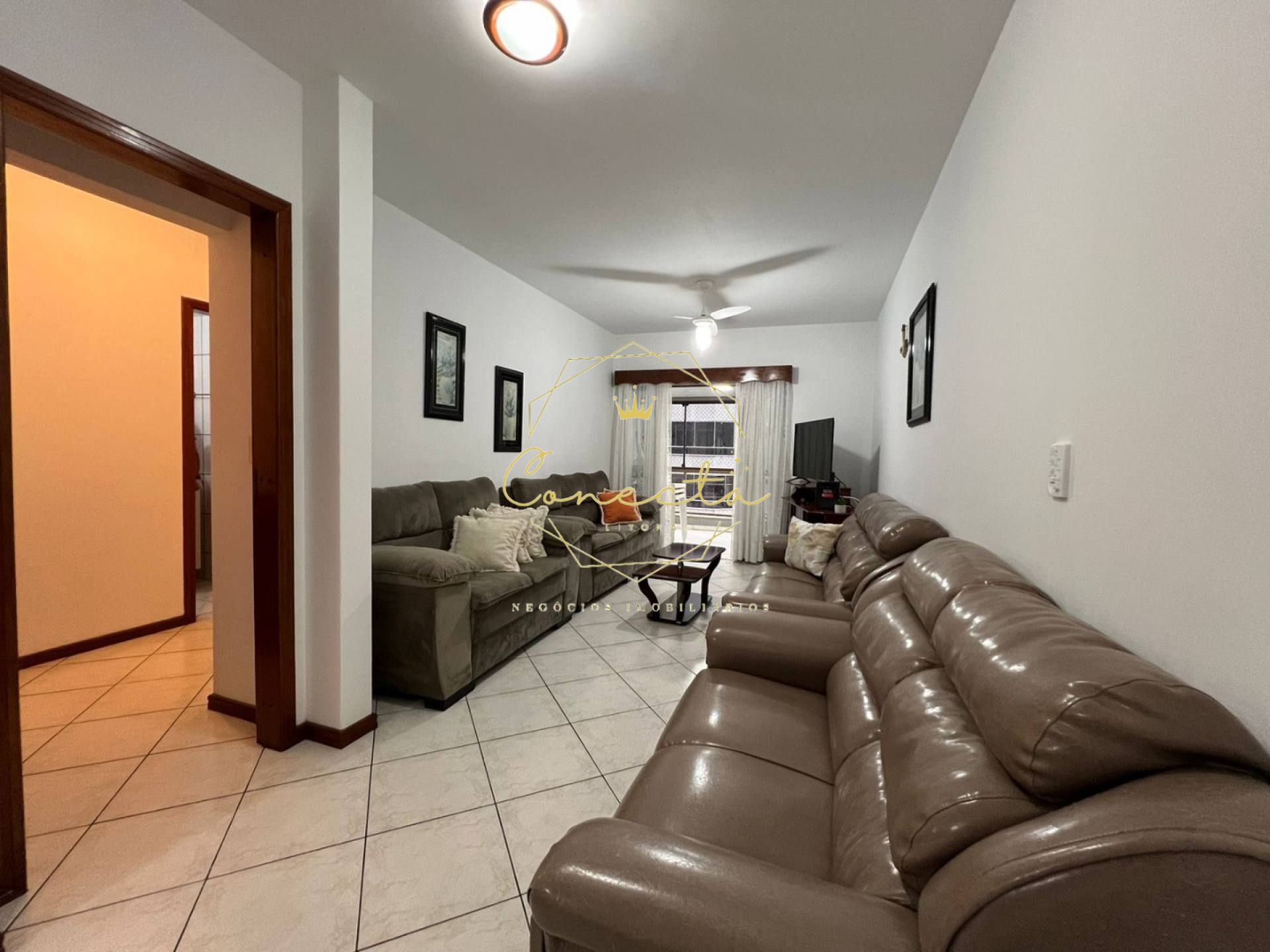 Apartamento à venda em itapema, 3 dormitórios mobiliado sendo 1 suíte, 1 vaga de garagem.