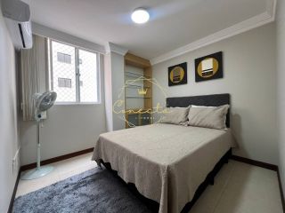OPORTUNIDADE ÚNICA COM VISTA MAR! Apartamento com 4 dormitórios mobiliado, sendo 1 suíte, 2 vagas de garagem!