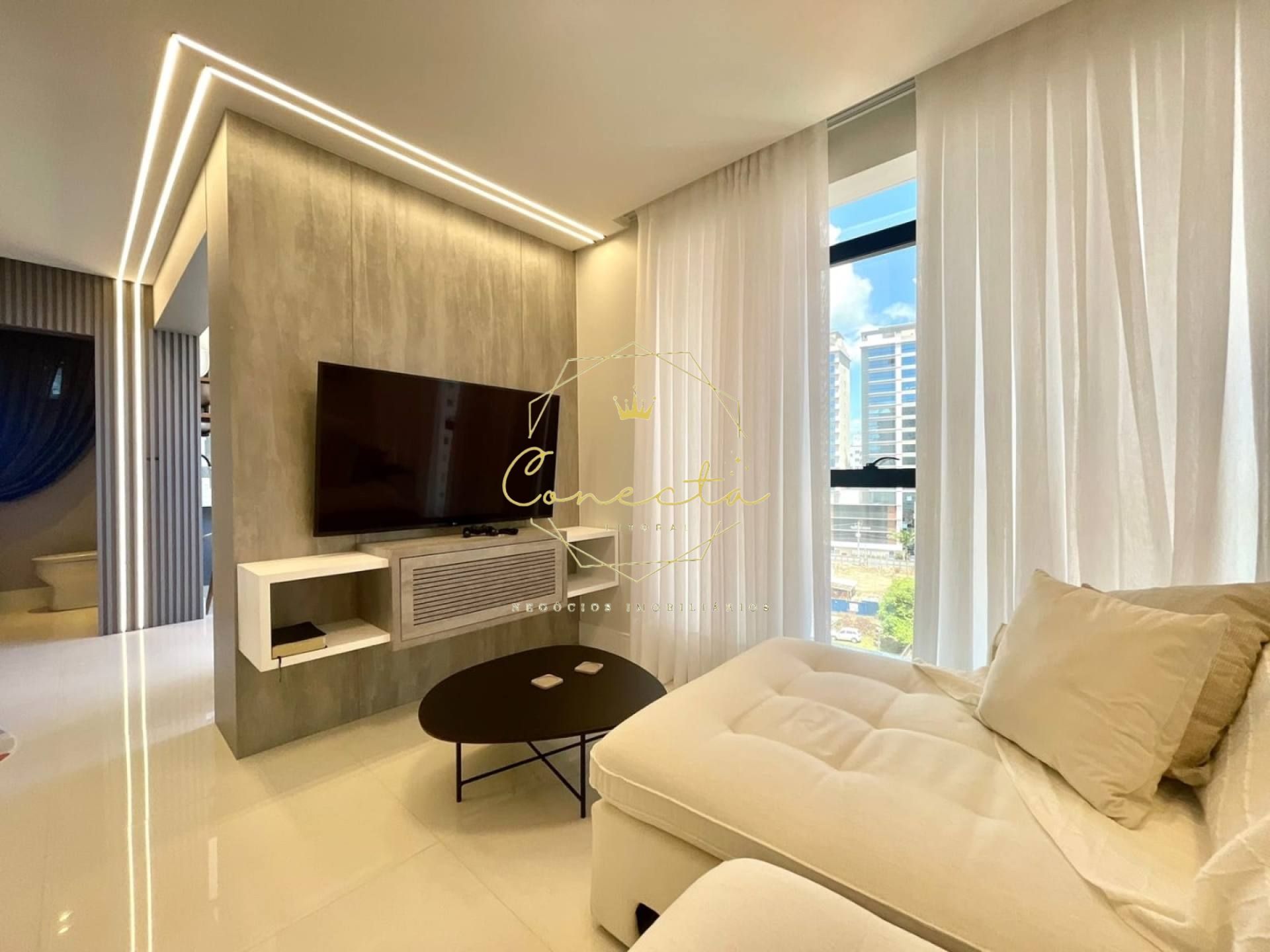 Apartamento a venda, vista mar, 3 suítes, 2 vagas, mobiliado! PEREQUE!