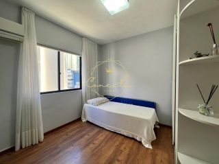 Apartamento mobiliado a venda, 3 dormitórios, 1 vaga de garagem!