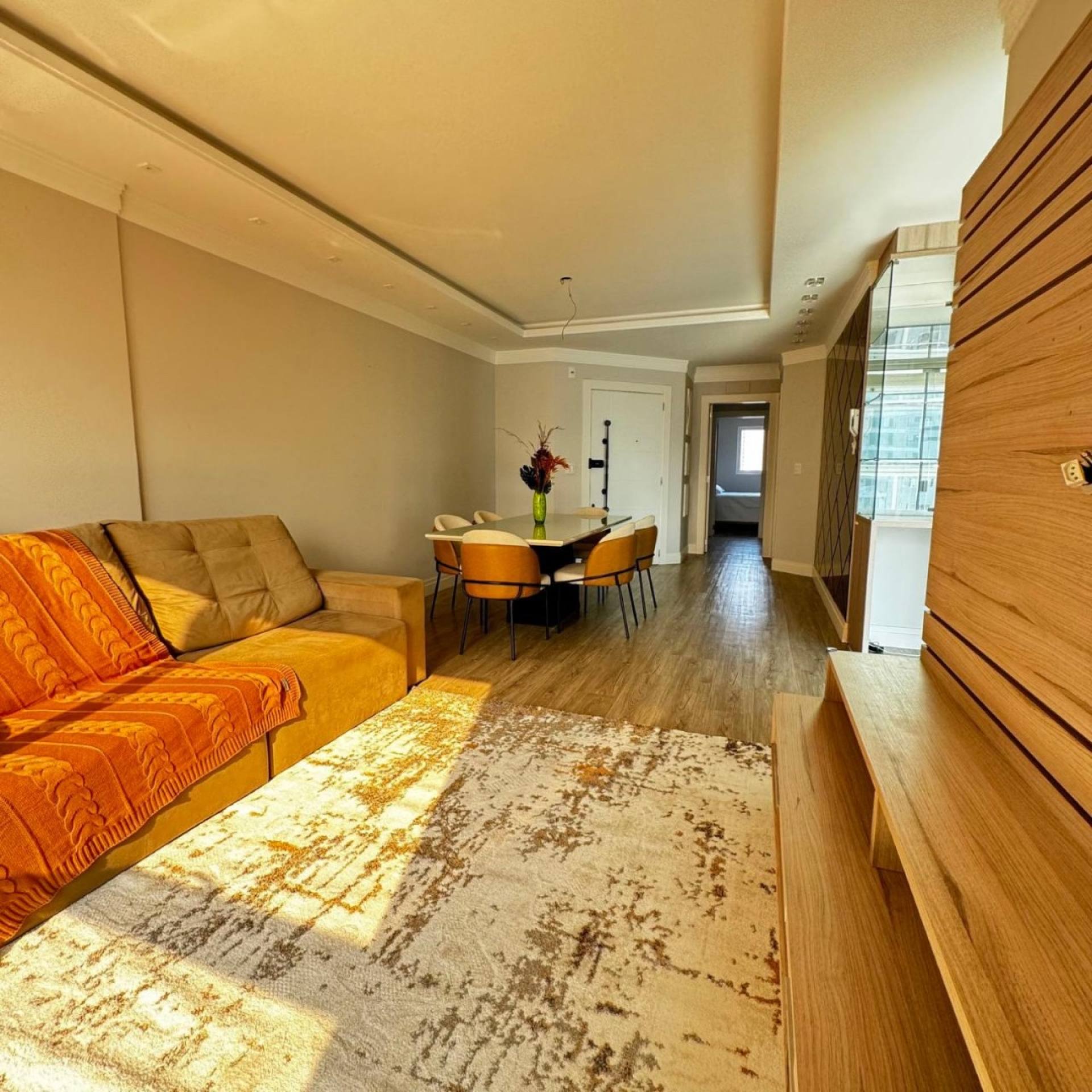 Apartamento à venda mobiliado, 3 suítes, 2 vagas, lazer completo.