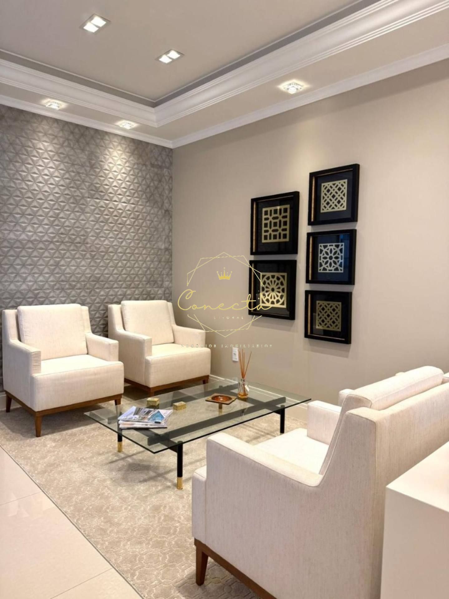 Apartamento à venda 4 suítes mobiliado, 3 vagas, lazer completo.