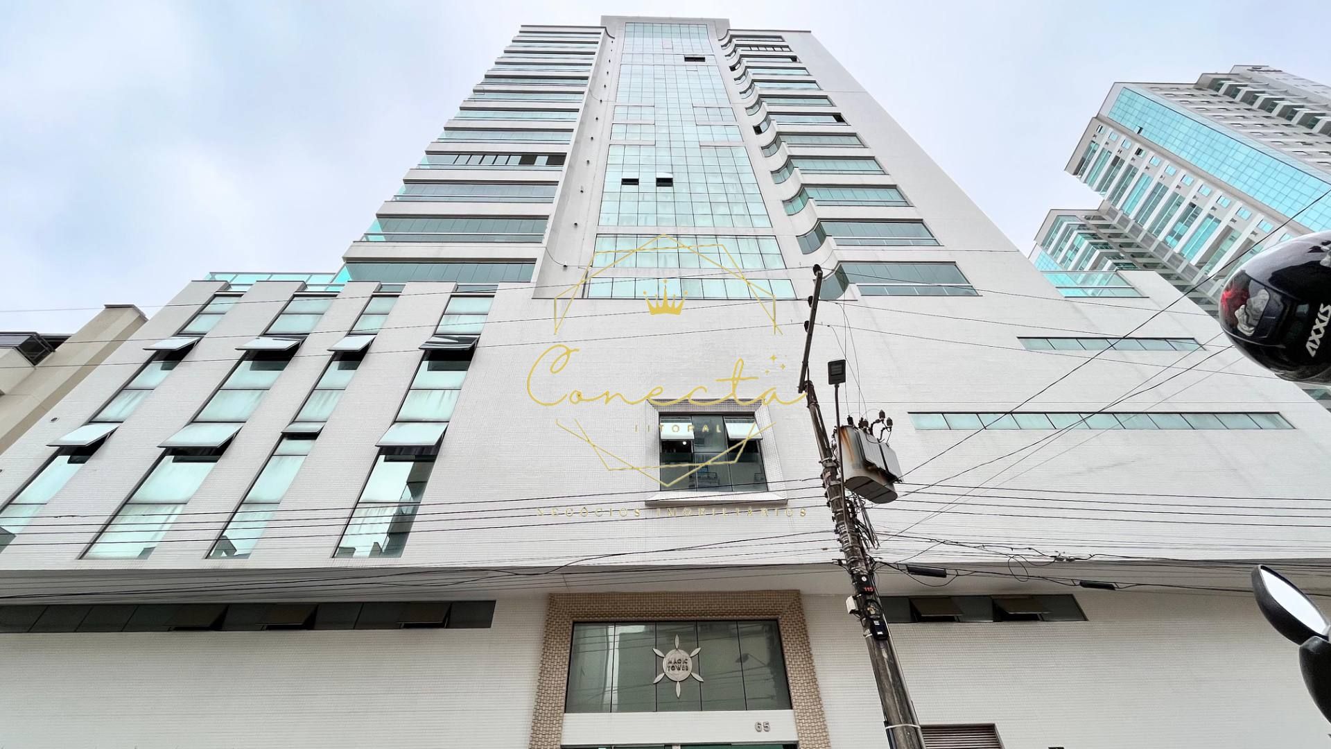 APARTAMENTO QUADRA MAR A VENDA!! VISTA MAR, 4 suítes mobiliada!!