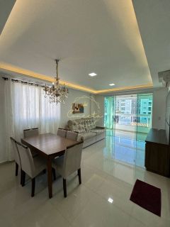 Apartamento à venda em itapema/meia praia