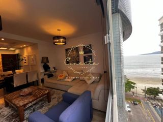OPORTUNIDADE NA QUADRA DO MAR A VENDA! Apartamento mobiliado!