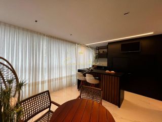 Apartamento SHOWROM A VENDA, 3 suítes, 3 vagas, 160m.