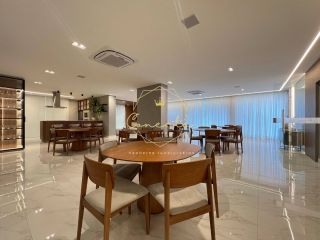 Apartamento SHOWROM A VENDA, 3 suítes, 3 vagas, 160m.