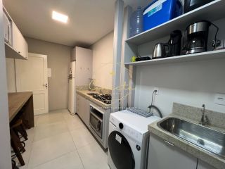 OPORTUNIDADE!! Apartamento à venda na quadra do mar!