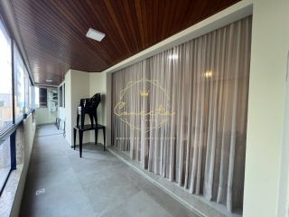OPORTUNIDADE!! Apartamento à venda na quadra do mar!
