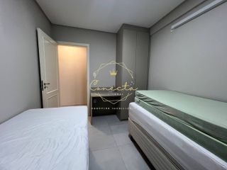 OPORTUNIDADE!! Apartamento à venda na quadra do mar!