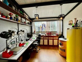 Oportunidade a venda, apartamento mobiliado 3 suítes, 3 vagas!!