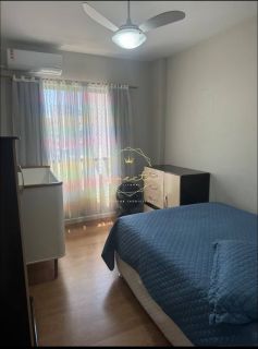 OPORTUNIDADE, apartamento mobiliado a venda em ITAPEMA/ MEIA PRAIA, próximo ao mar!