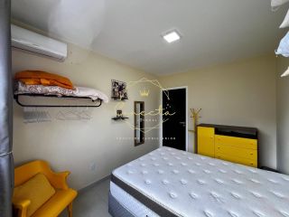 OPORTUNIDADE ÚNICA NA QUADRA DO MAR A VENDA!