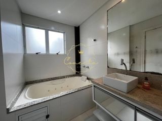 Apartamento mobiliado a venda na QUADRA DO MAR!!