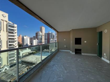 Apartamento A VENDA, 3 suítes, 3 vagas, 160m.