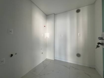 Apartamento A VENDA, 3 suítes, 3 vagas, 160m.