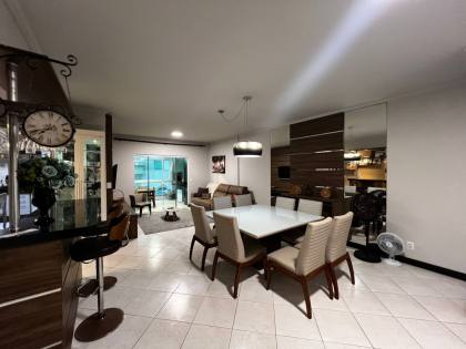 Apartamento à venda em itapema/ meia praia, 3 dormitórios, mobiliado, 2 vagas