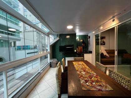 Apartamento à venda em itapema/ meia praia, 3 dormitórios, mobiliado, 2 vagas