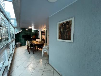 Apartamento à venda em itapema/ meia praia, 3 dormitórios, mobiliado, 2 vagas