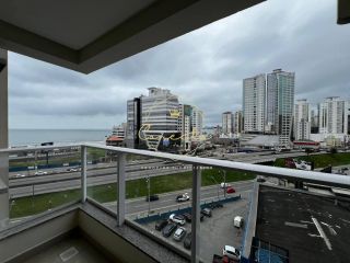 Apartamento à venda com VISTA MAR