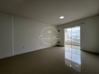 Apartamento à venda com VISTA MAR