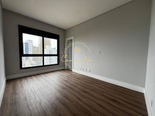 Apartamento a venda na  QUADRA DO MAR, 4 suítes, 3 vagas!!!