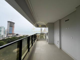 Apartamento a venda na  QUADRA DO MAR, 4 suítes, 3 vagas!!!