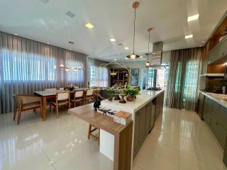 COBERTURA/DUPLEX A VENDA NA QUADRA DO MAR!!