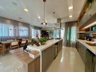 COBERTURA/DUPLEX A VENDA NA QUADRA DO MAR!!