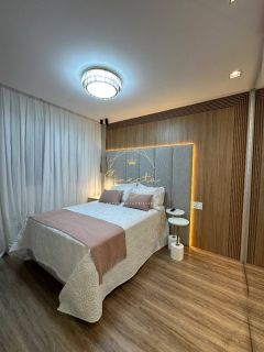 APARTAMERNTO A VENDA FINAMENTE MOBILIADO NA QUADRA MAR!!