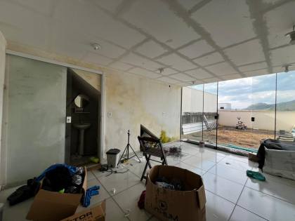 Sobrado triplex mobiliado a venda e BRUSQUE!!