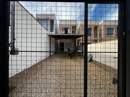 Sobrado triplex mobiliado a venda e BRUSQUE!!