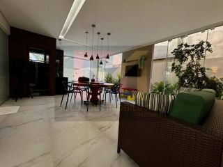 Apartamento Para Vender com 4 quartos 3 suítes no bairro 13 de Julho em Aracaju
