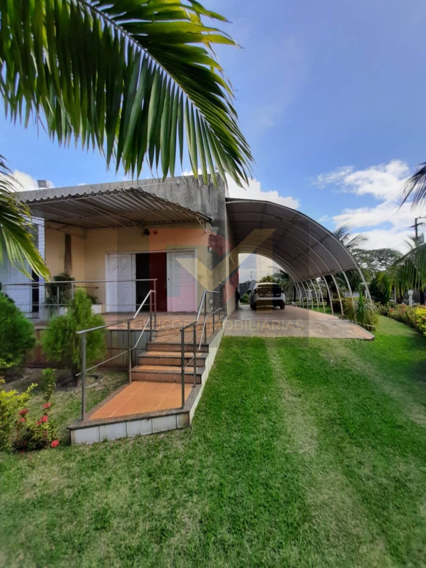 Chácara Para Vender com 3 quartos 3 suítes no bairro Robalo em Aracaju-SE.