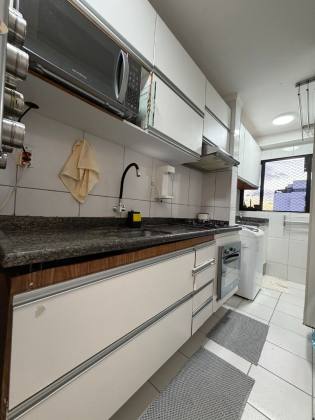 Cobertura Para Vender com 3 quartos 1 suítes no bairro Jabotiana em Aracaju / Condomínio Natura Ville.