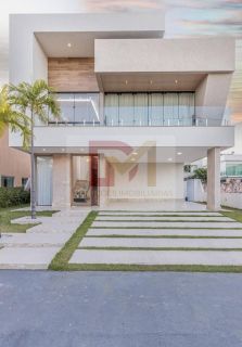 Casa de Condomínio Para Vender com 4 quartos 3 suítes no bairro Aruana em Aracaju / Condomínio Costa Marina.
