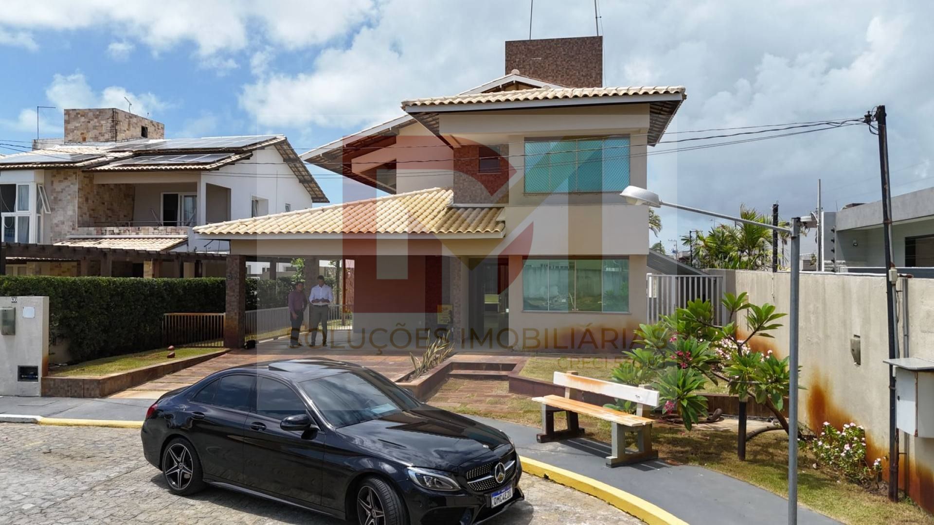 Casa de Condomínio Para Vender com 4 quartos 3 suítes no bairro Aruana em Aracaju / Condomínio Ravines.