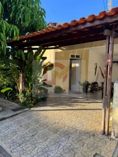 Casa de Condomínio Para Vender com 3 quartos 1 suítes no bairro Farolândia em Aracaju / Residencial Costa Azul.