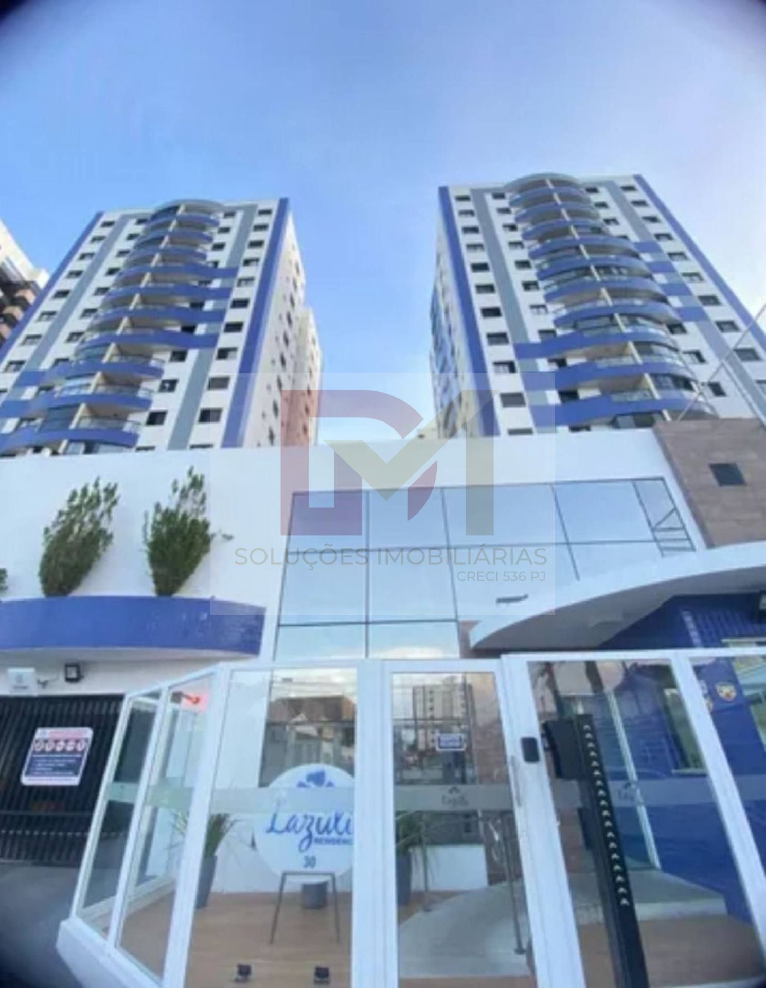 Apartamento Para Vender com 3 quartos 1 suítes no bairro Luzia em Aracaju / Condomínio Lazúli Residence.