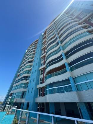 SKY Residence / Vista livre / Atalaia .