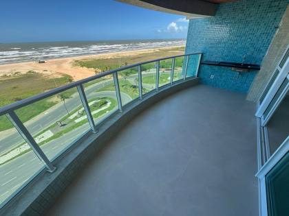 SKY Residence / Vista livre / Atalaia .