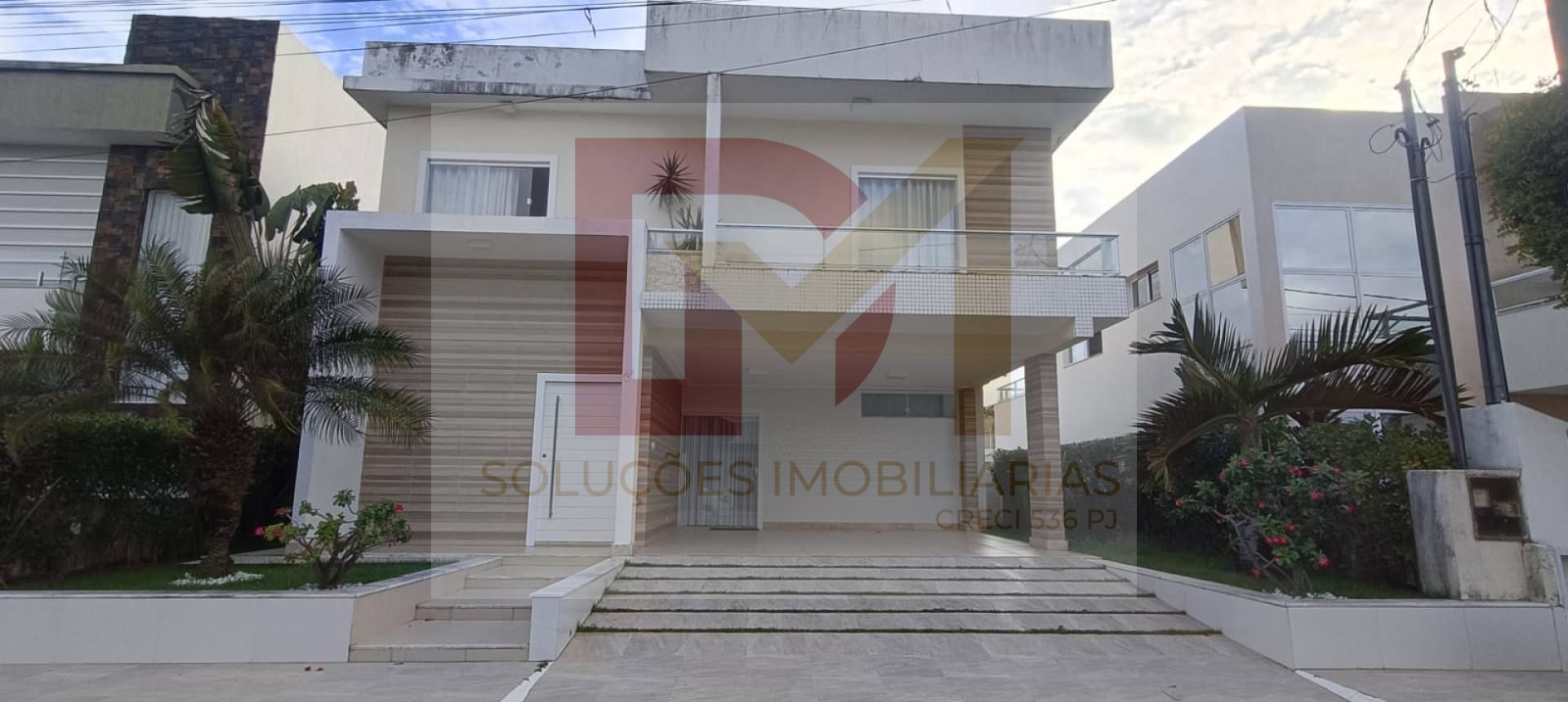 Casa de Condomínio Para Vender com 4 quartos 2 suítes no bairro Aruana em Aracaju / Condomínio Fragatta.