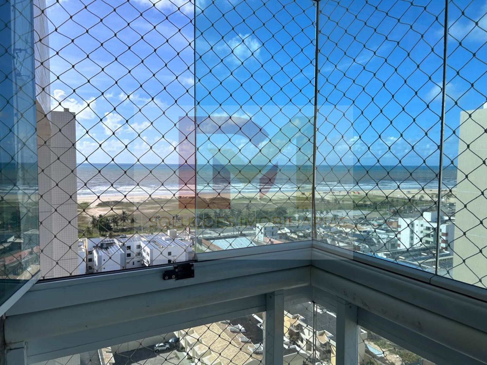 Apartamento Para Vender com 3 quartos 2 suítes no bairro Atalaia em Aracaju / Residencial Clube Atalaia.