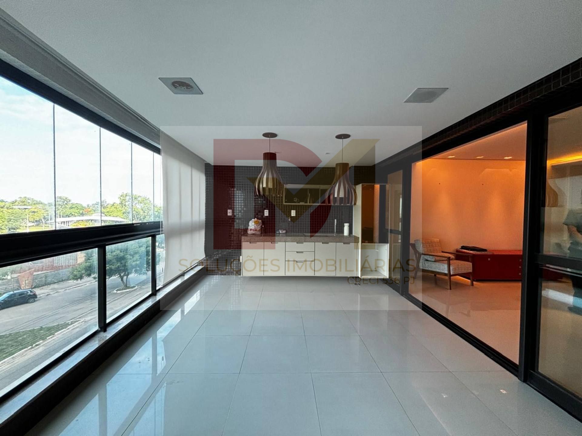 Apartamento Para Vender com 4 suítes no bairro Jardins em Aracaju / Mansão Buena Vista.