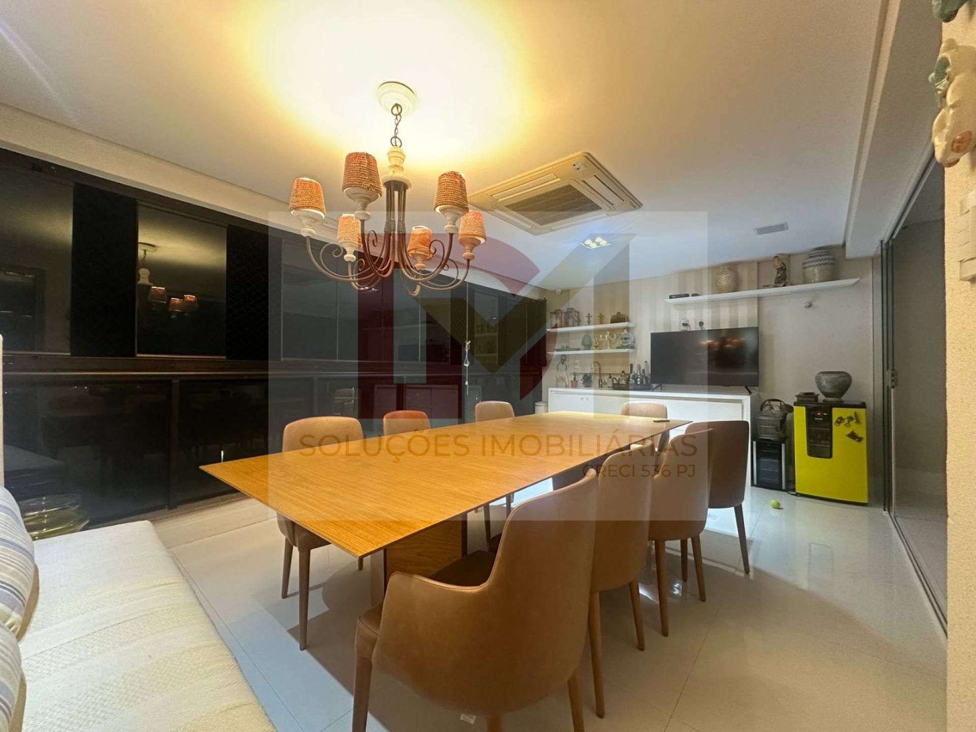 Apartamento Para Vender com 4 suítes no bairro Jardins em Aracaju / Mansão Buena Vista.